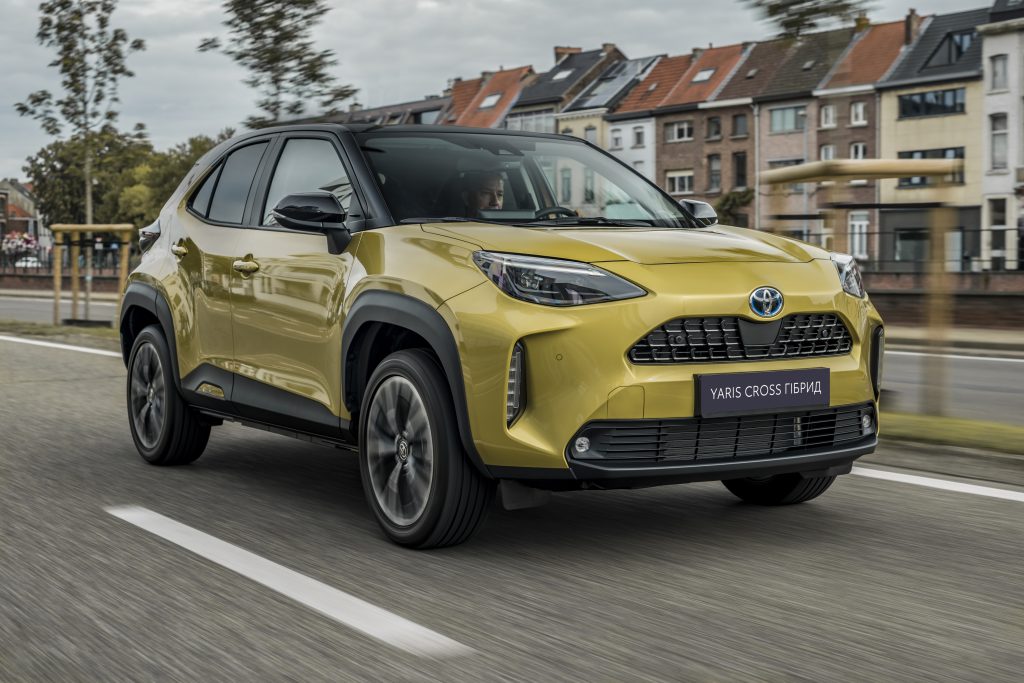 В УКРАЇНІ ПОЧИНАЮТЬСЯ ПРОДАЖІ НОВОГО КОМПАКТНОГО КРОСОВЕРА TOYOTA YARIS CROSS