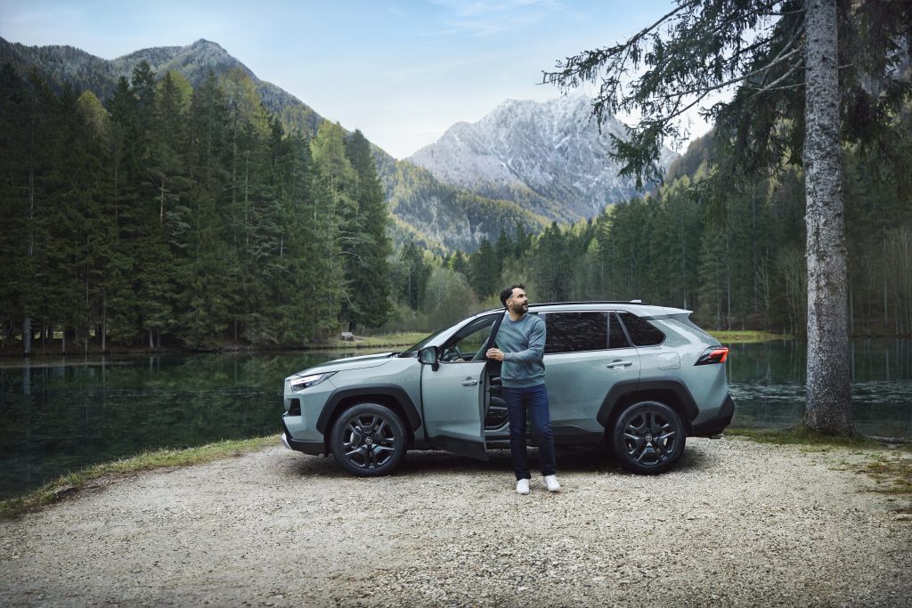 rav4-2022-ext